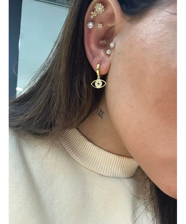 925 Ayar Gümüş Sallantılı Göz Model Küpe