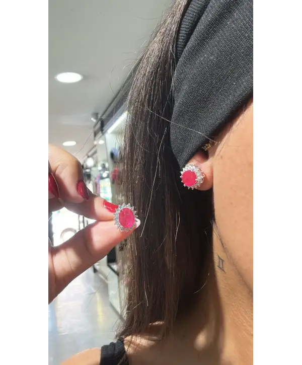 925 Ayar Gümüş Yakut Renk Oval Model Çivili Küpe