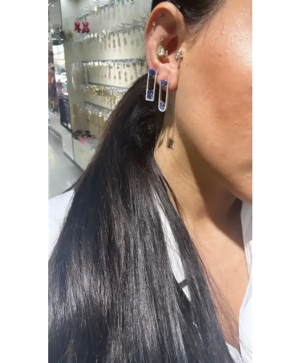 925 Ayar Gümüş Renkli Zirkon Taşlı Sportif Kare Küpe