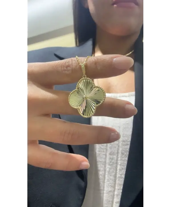 925 Ayar Gümüş Tekli Büyük Yonca Gold Kolye