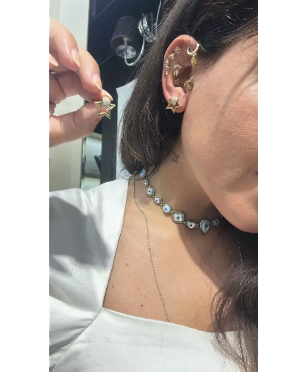 925 Ayar Gümüş Taş Detaylı Yıldız Model Çivili Küpe