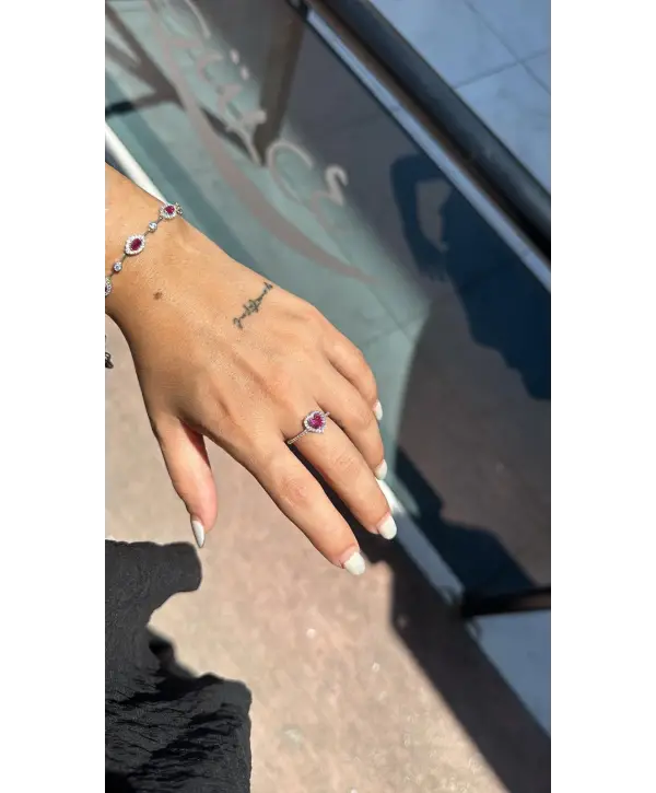 925 Ayar Gümüş Yakut Renk Kalpli Taşlı Yüzük