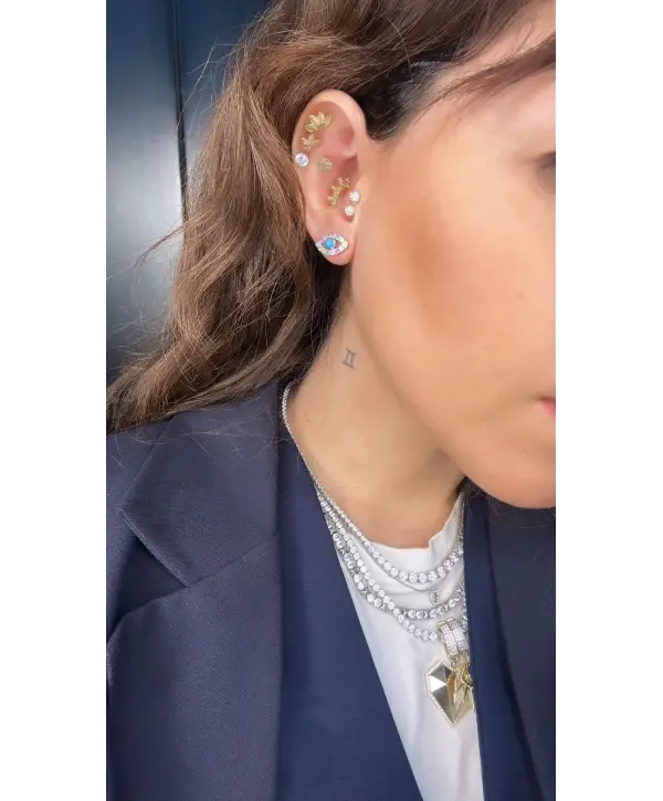 925 Ayar Gümüş Gözlü Vidalı Küpe