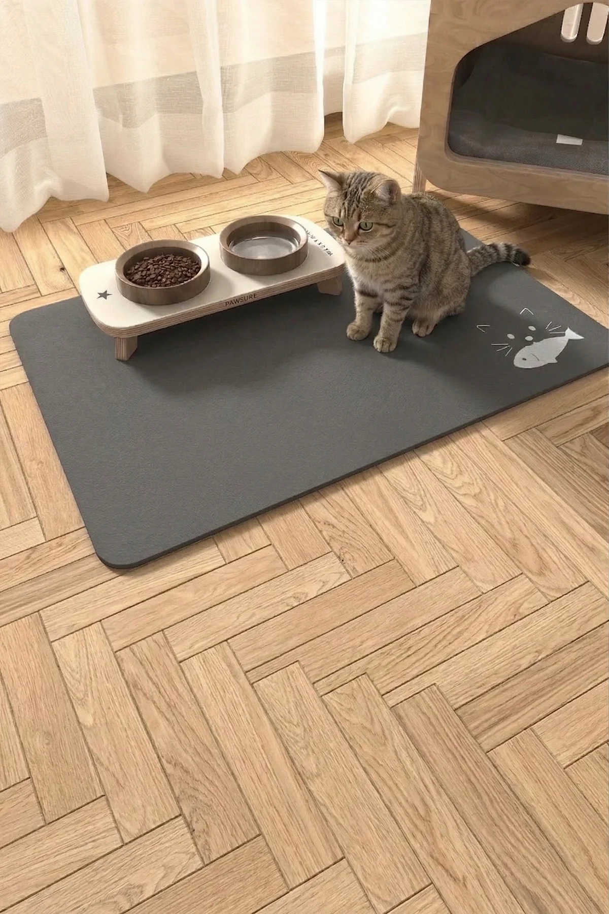 MAtGo Pati Evcil Hayvan Beslenme Matı Balık Figürlü Su Geçirmez Kaymaz Gri Kedi Köpek Mama Paspası 50x70cm