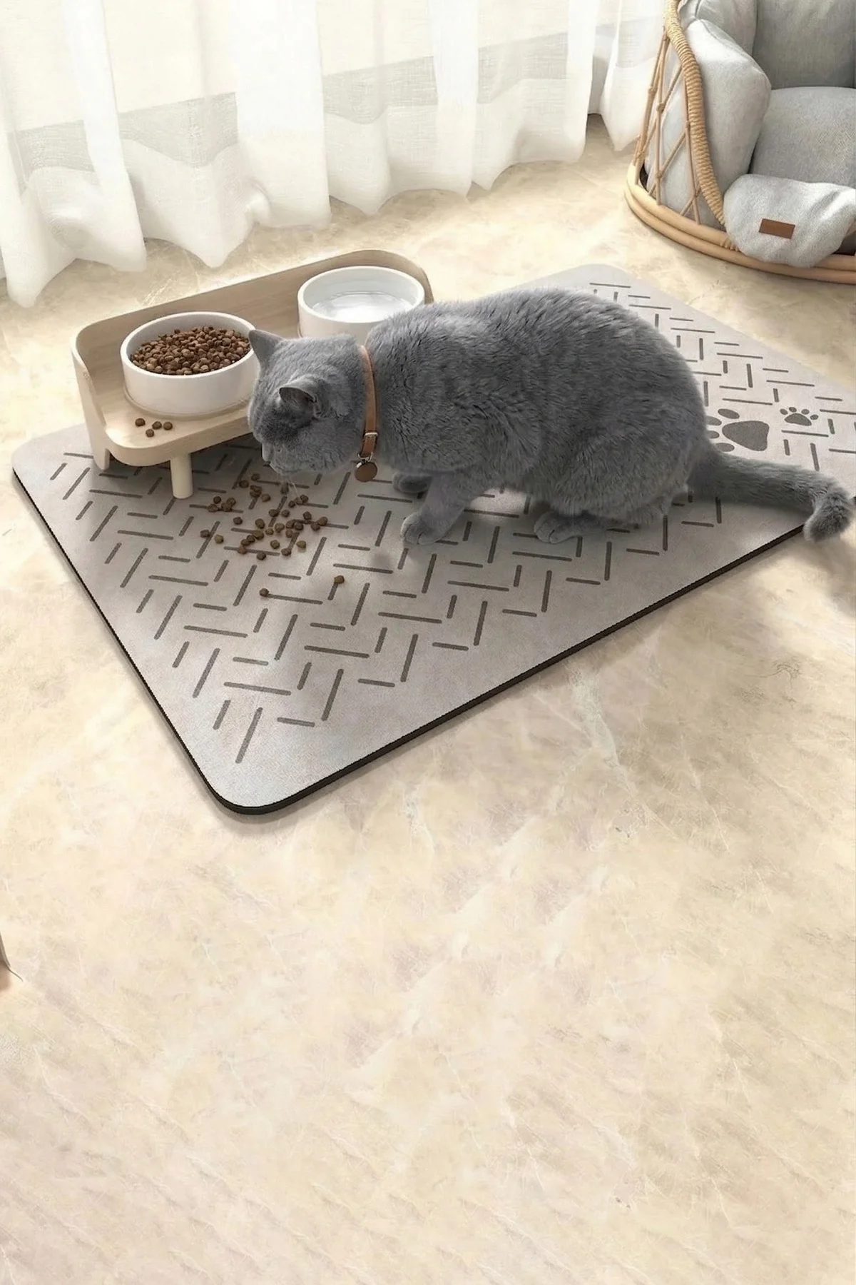 MAtGo Pati Evcil Hayvan Beslenme Matı Çizgi Patili Su Geçirmez Kaymaz Krem Kedi Köpek Mama Paspası 50x70cm