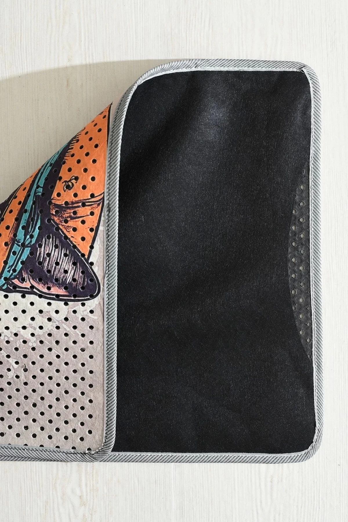 MatGo Pati Kedi Kumu Matı Çift Katlı Sıvı Geçirmez Kaymaz Elekli Yıkanabilir Kedi Tuvaleti Paspası 40x60cm