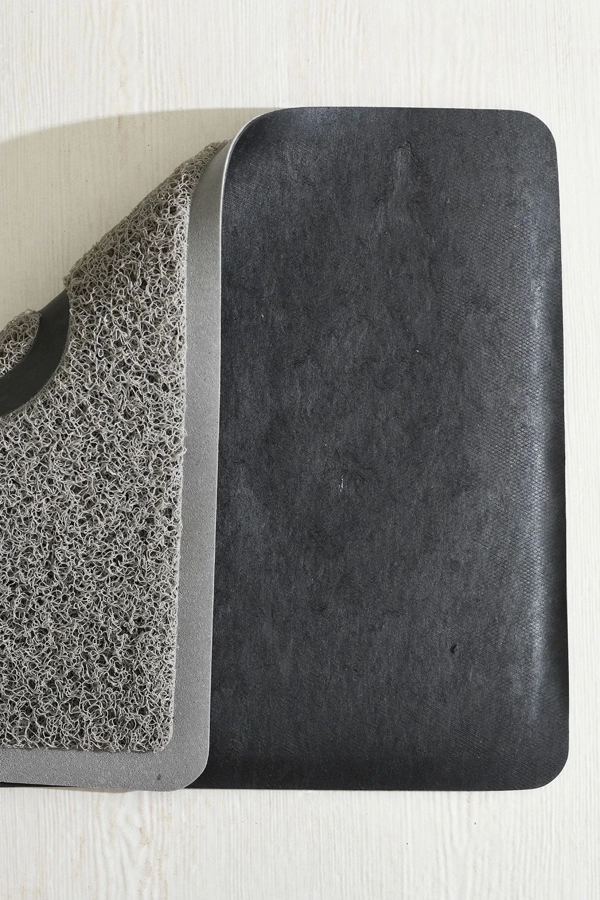 MatGo Pati Kedi Kumu Matı Çift Katlı Sıvı Geçirmez Kaymaz Elekli Yıkanabilir Kedi Tuvaleti Paspası 40x60cm