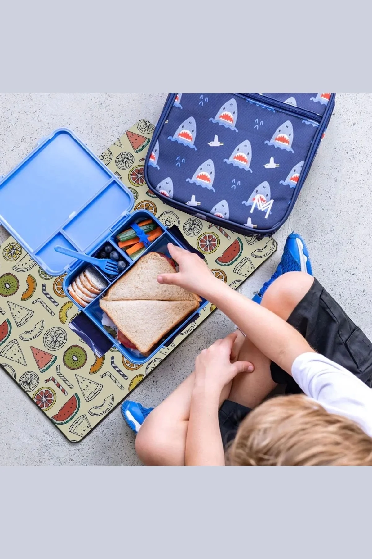 MAtGo School Meyve Partisi Krem Sıvı Geçirmez Beslenme Matı Kaymaz Yıkanabilir Okul Yemek Pad 35x45cm