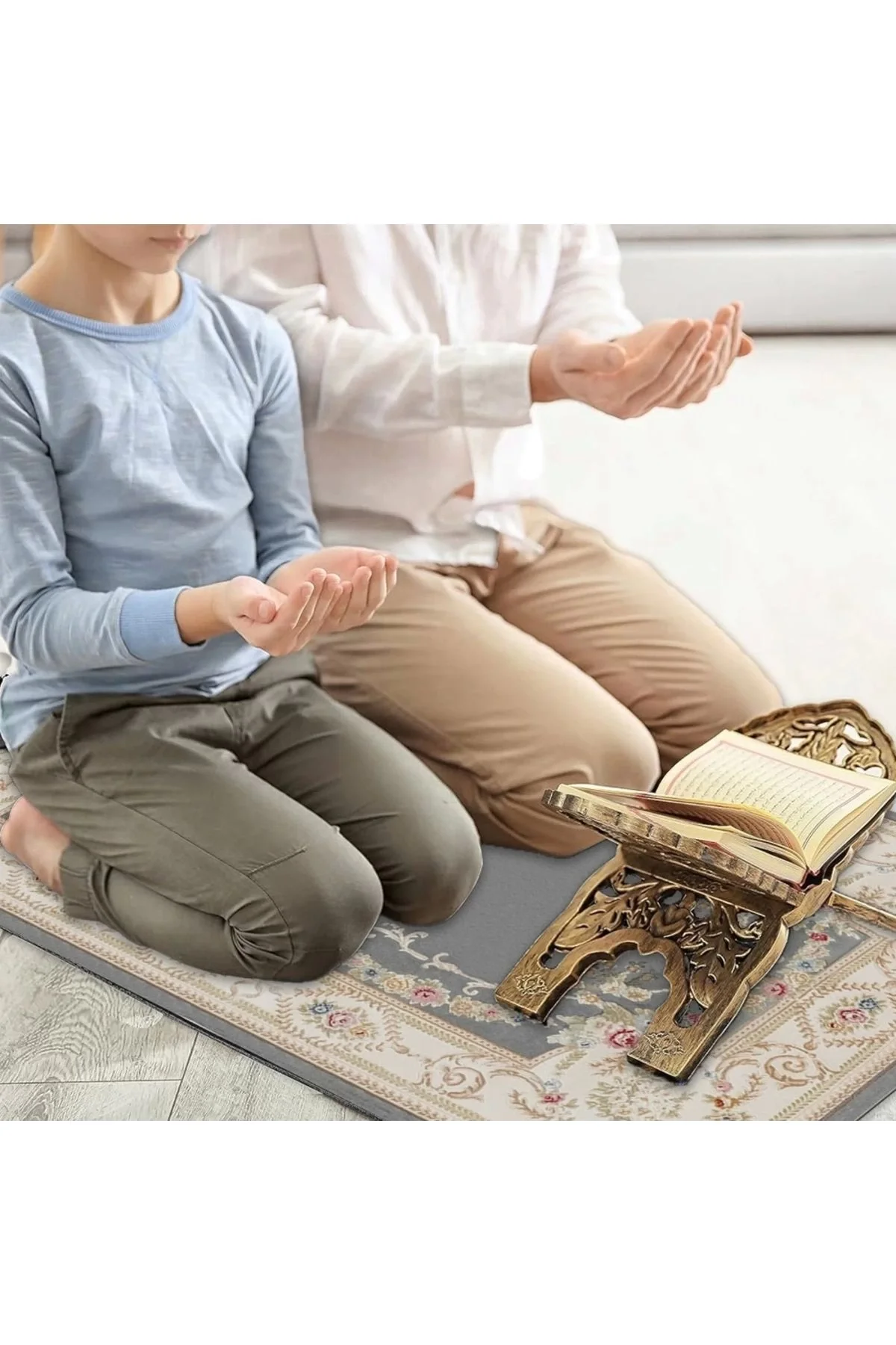 Ravabi Rug Araç İçi ve İşyeri İçin Deri Tabanlı Namazlık, Çantalı Hediyelik Seyahat Seccadesi 70x110cm 21RSD231019