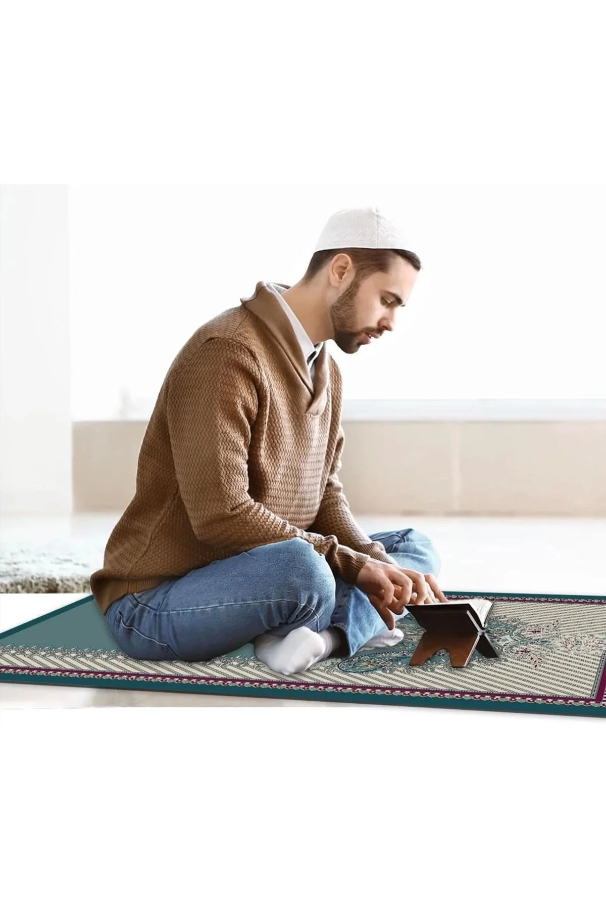 Ravabi Rug Araç İçi ve İşyeri İçin Deri Tabanlı Namazlık, Çantalı Hediyelik Seyahat Seccadesi 70x110cm 21RSD231020