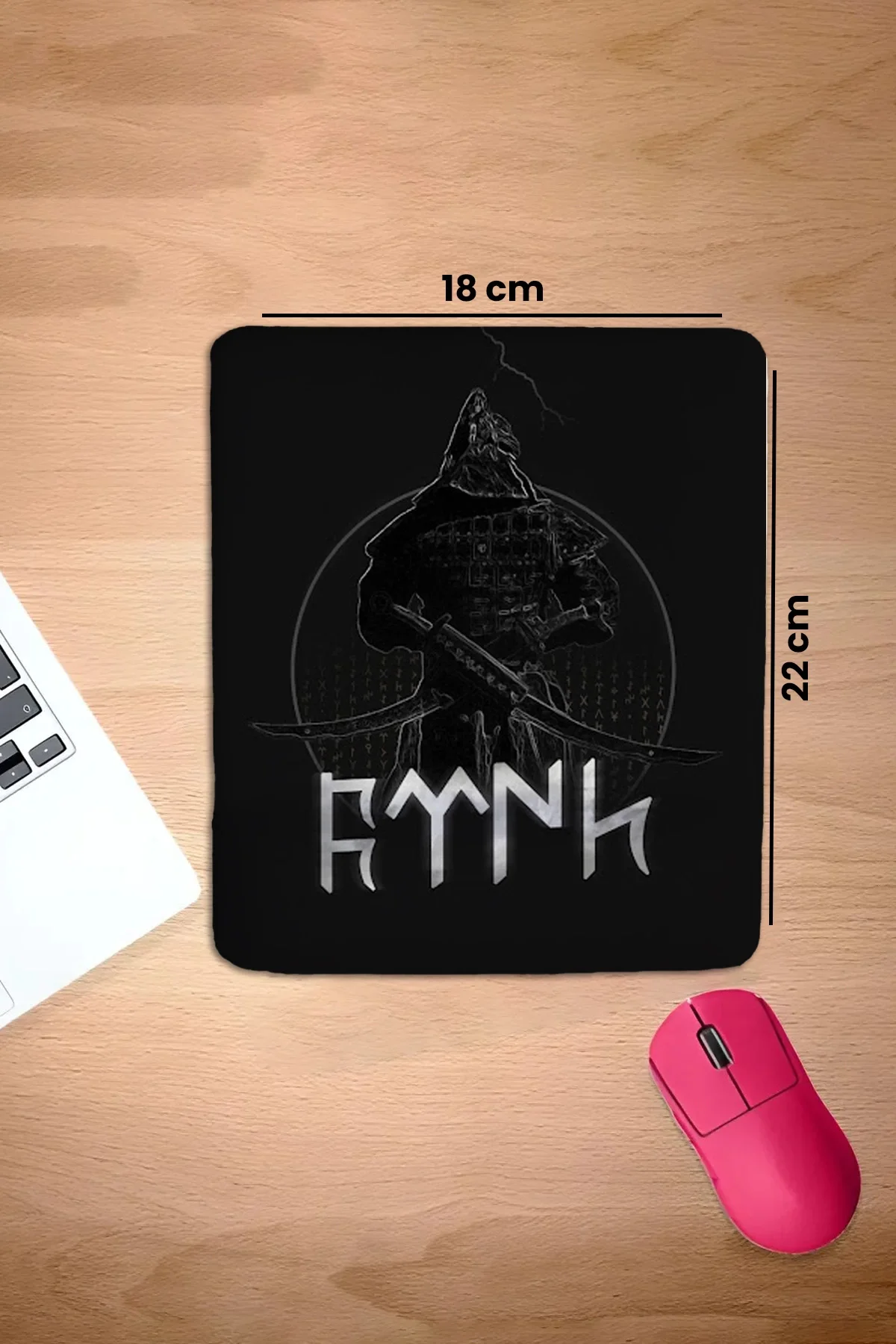 SonicTouch Bilek Destekli Savaşçı Türk Siyah Dikdörtgen Pürüzsüz Yüzey Dikişsiz Mouse Pad 18x22cm