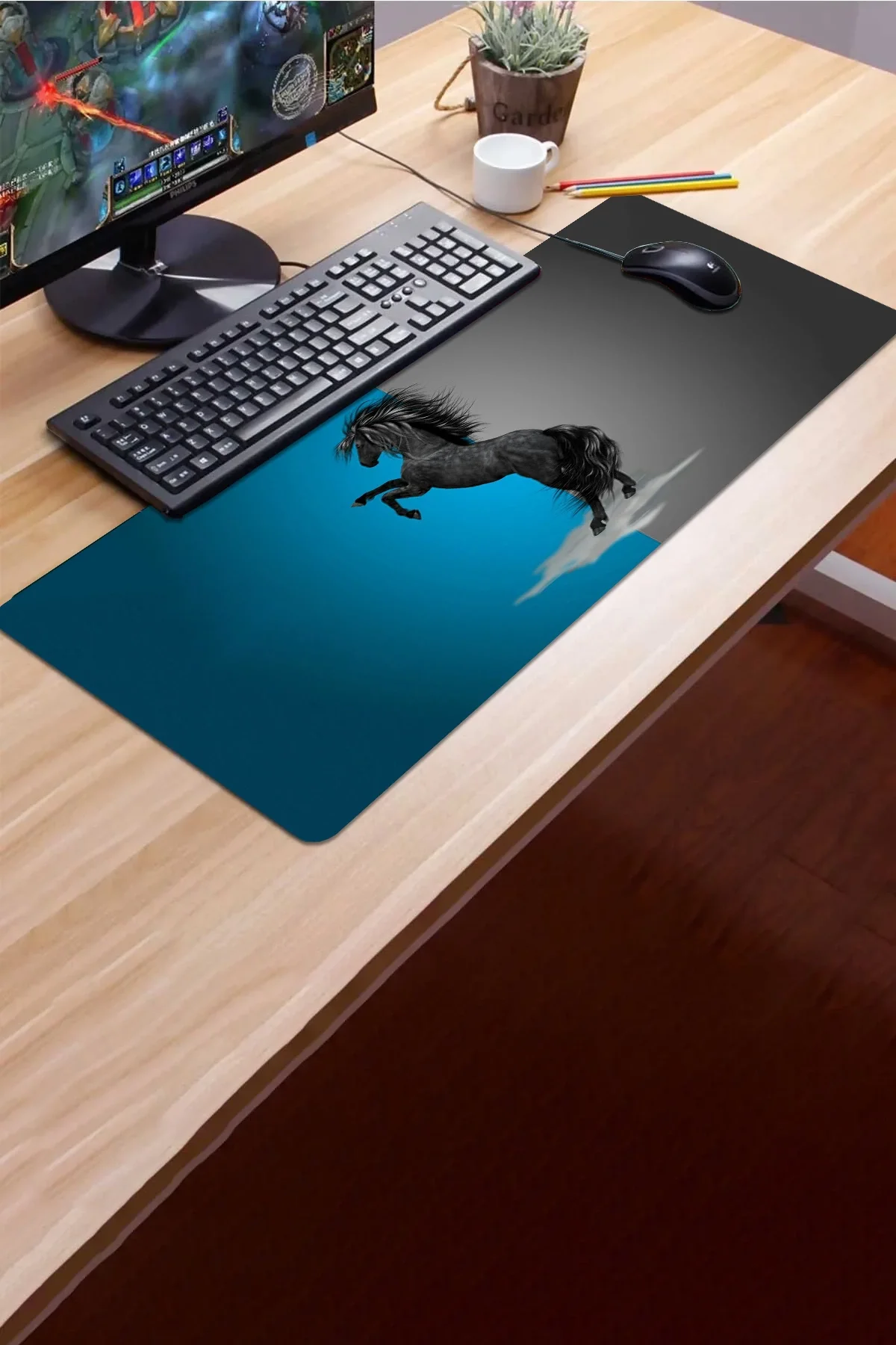 SonicTouch Şahlanan Ahal Teke Mavi Gri Gamer Oyuncu Dikişsiz Sıvı Geçirmez Klavye Mouse Pad 32x70Cm