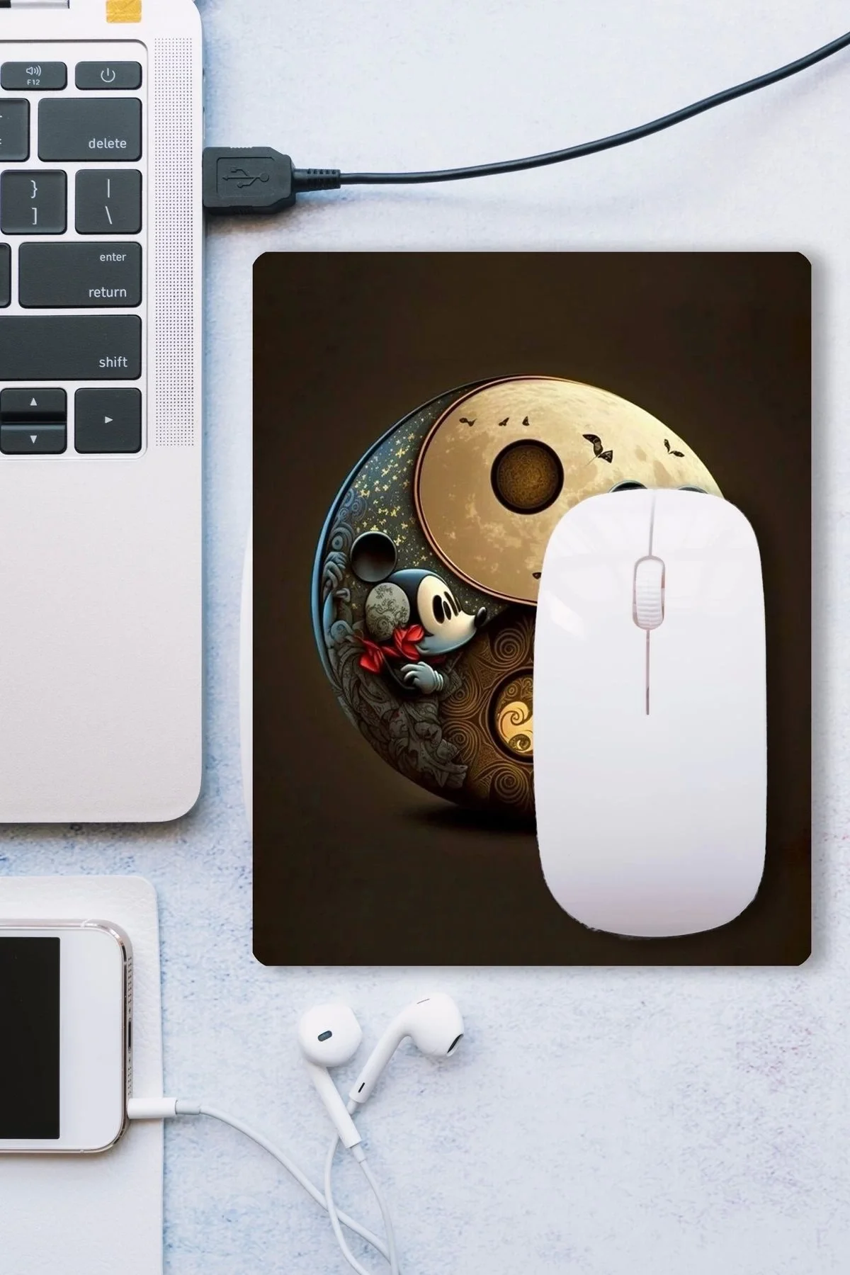 SonicTouch Kahverengi Miki Fare Ying Yang Temalı Kaydırmaz Gaming Oyuncu Dikişsiz Mouse Pad17x21cm