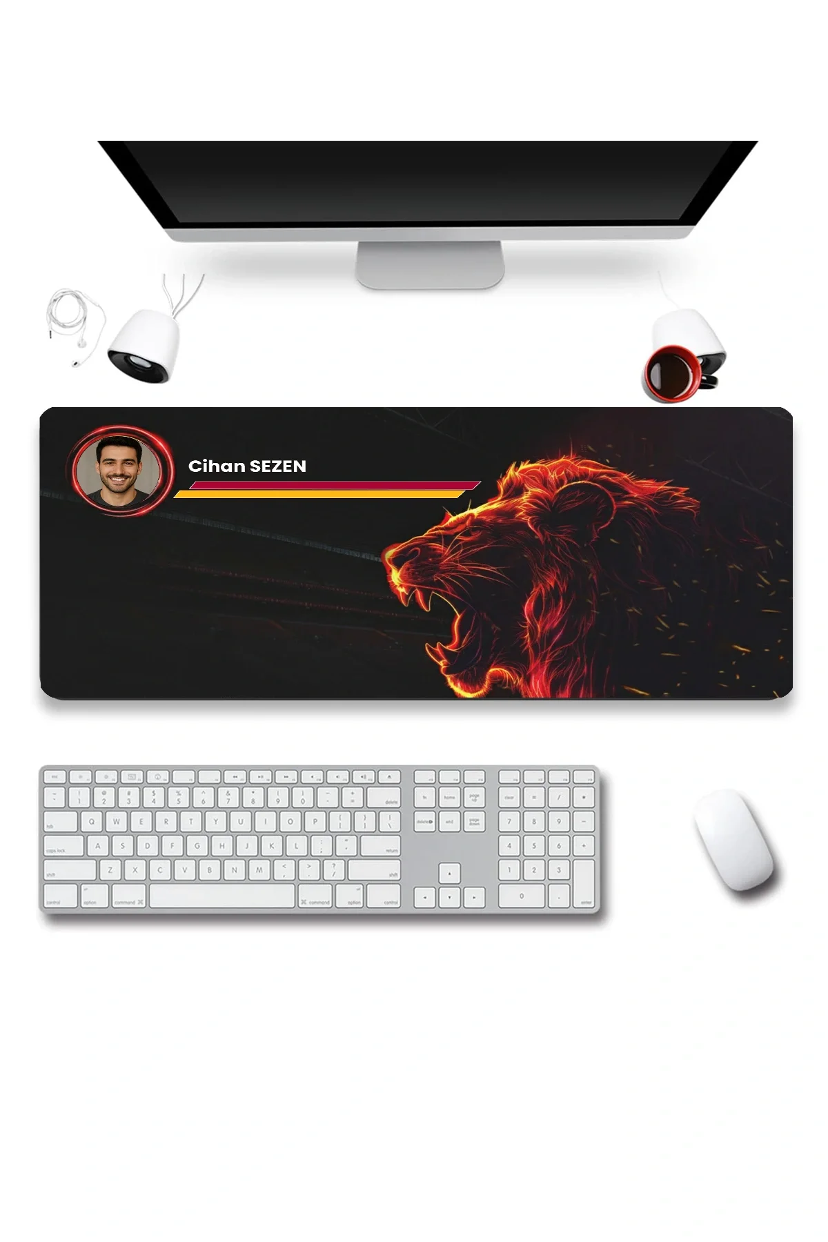 SonicTouch Kişiye isme Özel Aslan Figürlü Sarı Kırmızı Fotoğraflı XXL Dikişsiz Gamer Klavye Mousepad 40x90cm