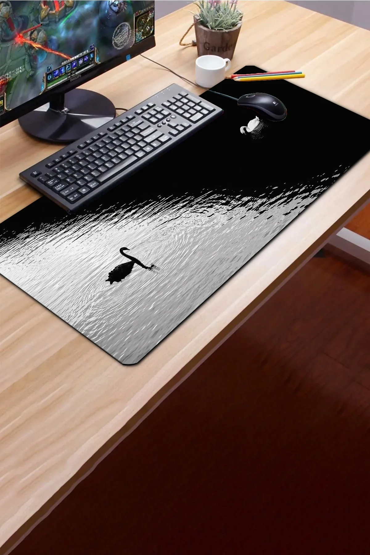SonicTouch Klavye Mousepad 40x90cm Kuğuların Dengesi Dikişsiz Pürüzsüz Sıvı Geçirmez Kaymaz Taban
