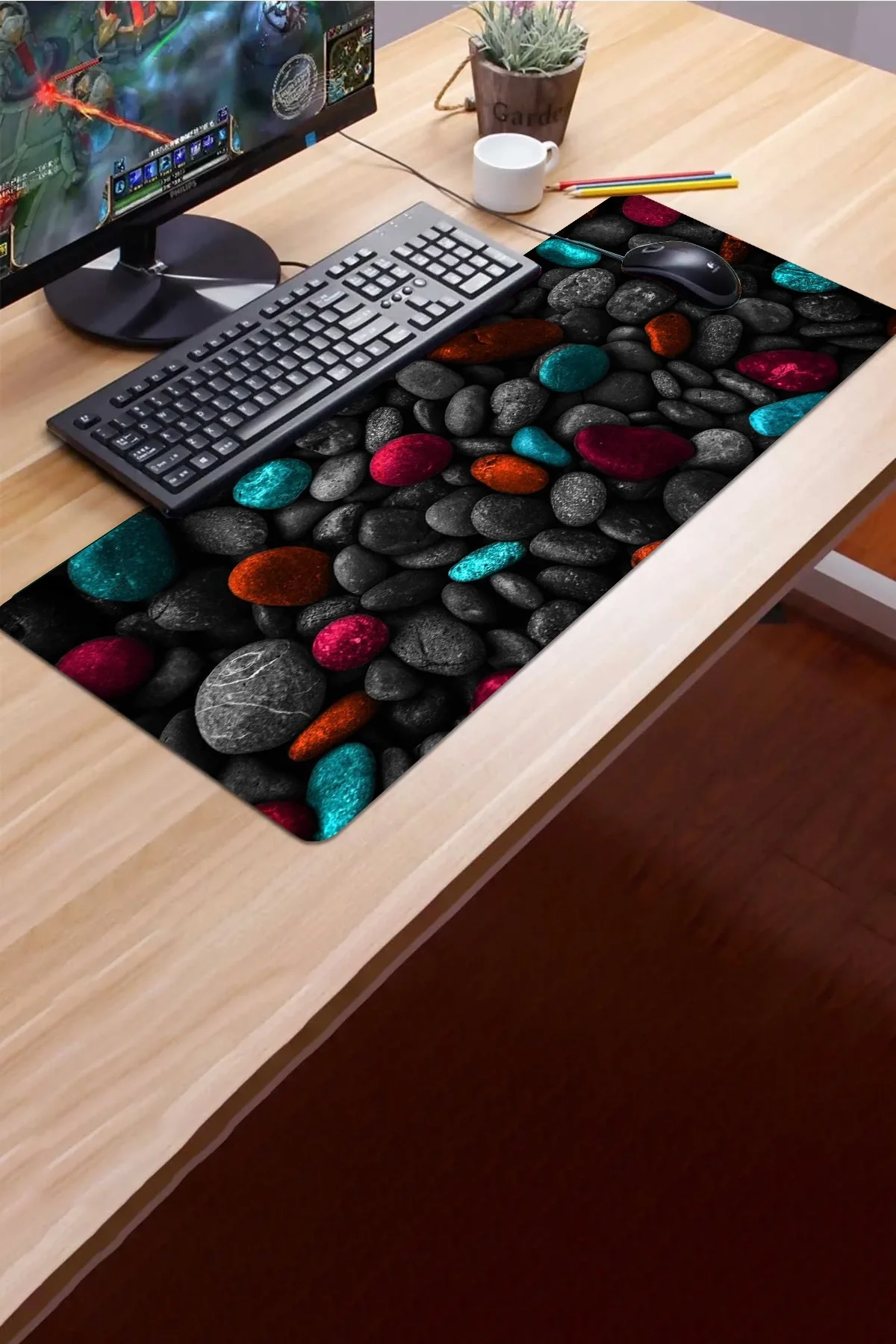 SonicTouch Renkli Çakıl Taşları Gamer Oyuncu Dikişsiz Sıvı Geçirmez Klavye Mouse Pad 32x70Cm