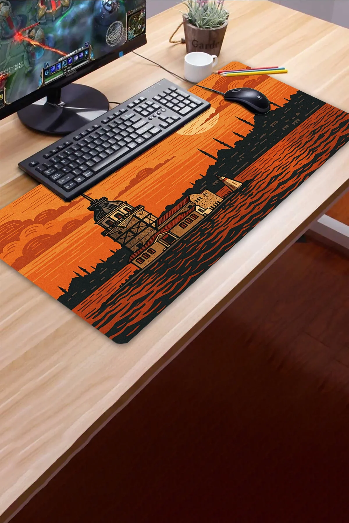 SonicTouch UltraGrand Kız Kulesi ve İstanbul Silueti Turuncu Dikişsiz Xxl Gaming Oyuncu Masaüstü Klavye Mouse Pad 40x90Cm