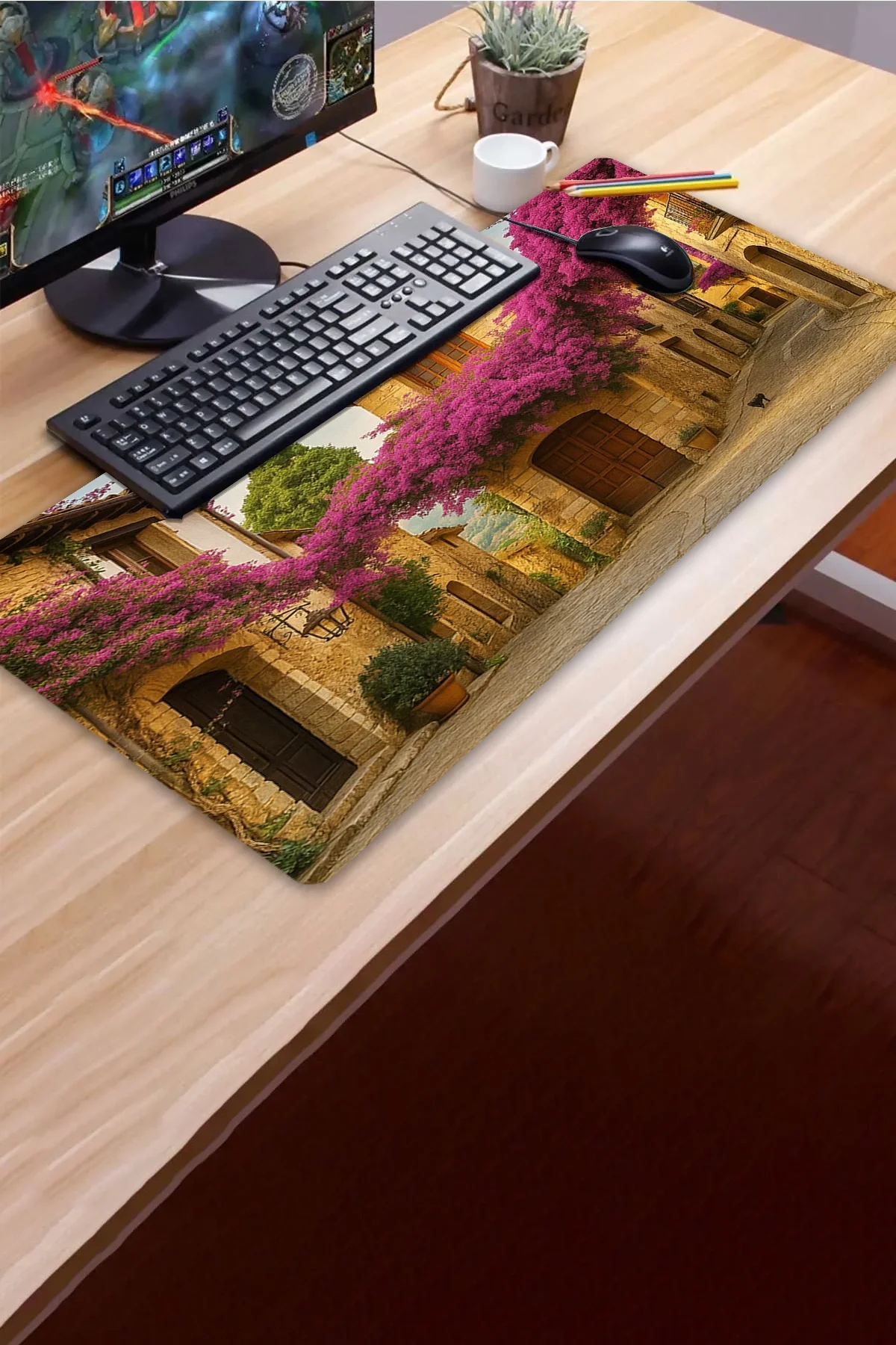 SonicTouch UltraGrand Leylak Çiçekli Taş Evler Dikişsiz Xxl Gaming Oyuncu Masaüstü Mor Klavye Mouse Pad 40x90Cm