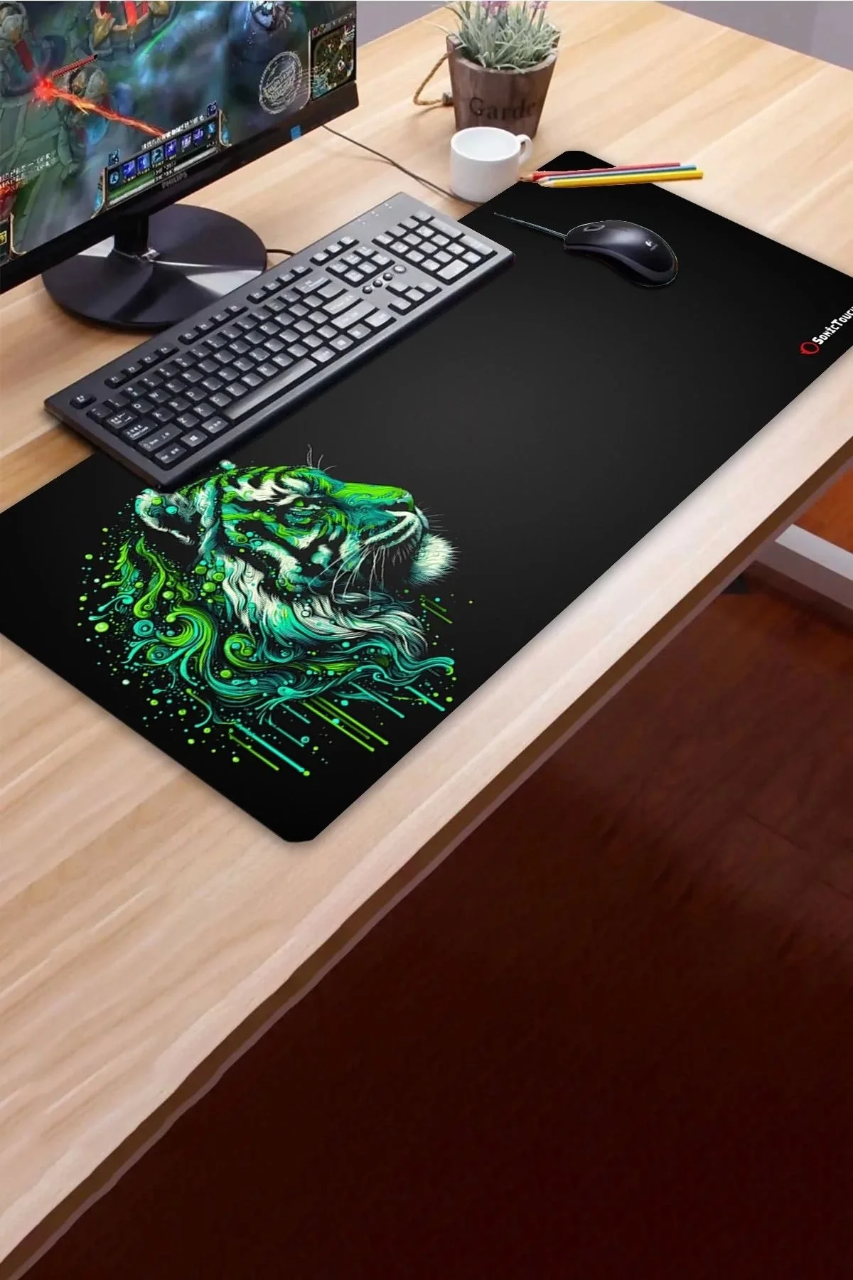 SonicTouch UltraGrand Siyah ve Neon Yeşili Kaplan Dikişsiz Xxl Gaming Oyuncu Masaüstü Klavye Mouse Pad 40x90Cm