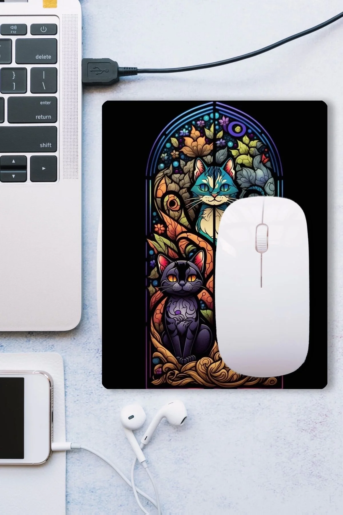 SonicTouch Vitray Chibi Kedileri Kaydırmaz Gaming Oyuncu Dikişsiz Siyah Mor Mouse Pad17x21cm