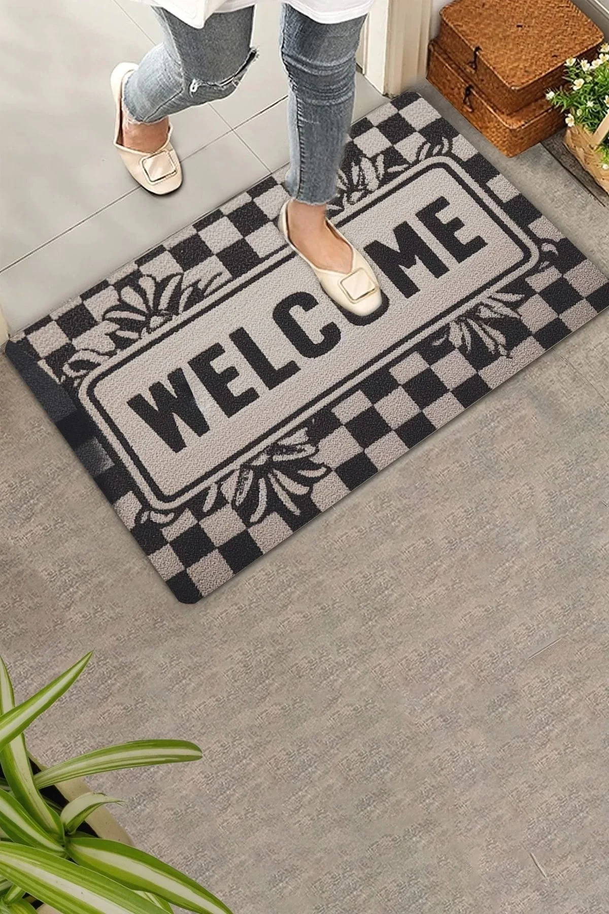 Valerine Life Dama ve Yaprak Desenli Siyah Beyaz Welcome Kapı Önü Paspası 45x70cm