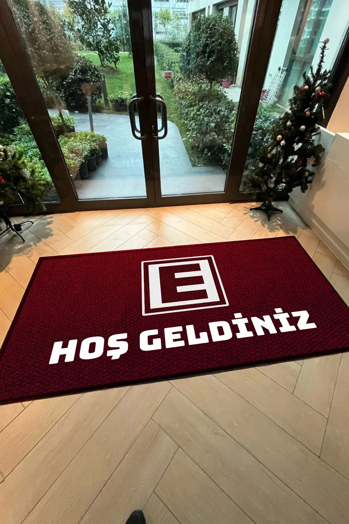 Valerine Life Eczane Logolu Kırmızı Dijital Baskılı Hoş Geldiniz Dükkan Önü İş Yeri Kapı Önü Paspası 50x90cm