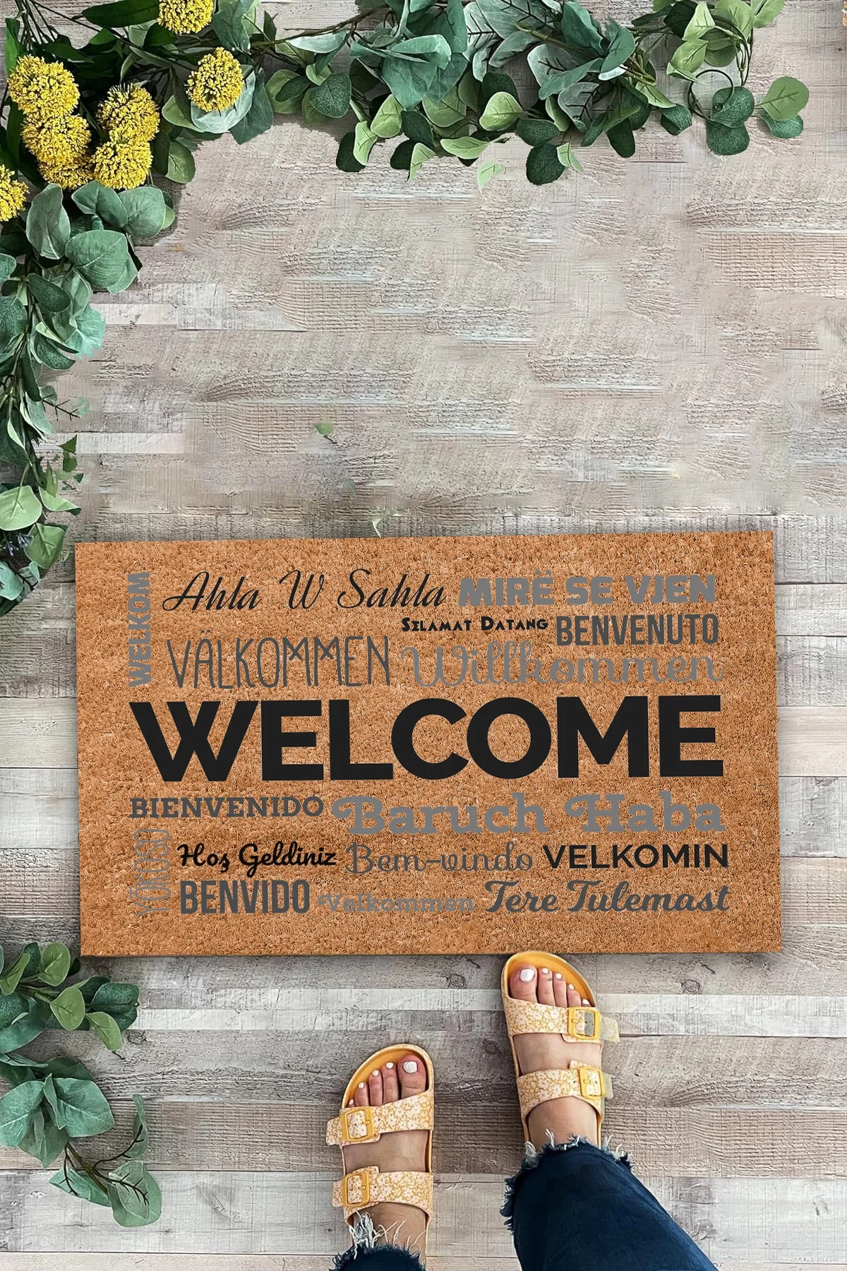 Valerine Life Dünya Dillerinde Kahverengi Welcome Hoş Geldiniz Kapı Önü Paspası 45x70cm