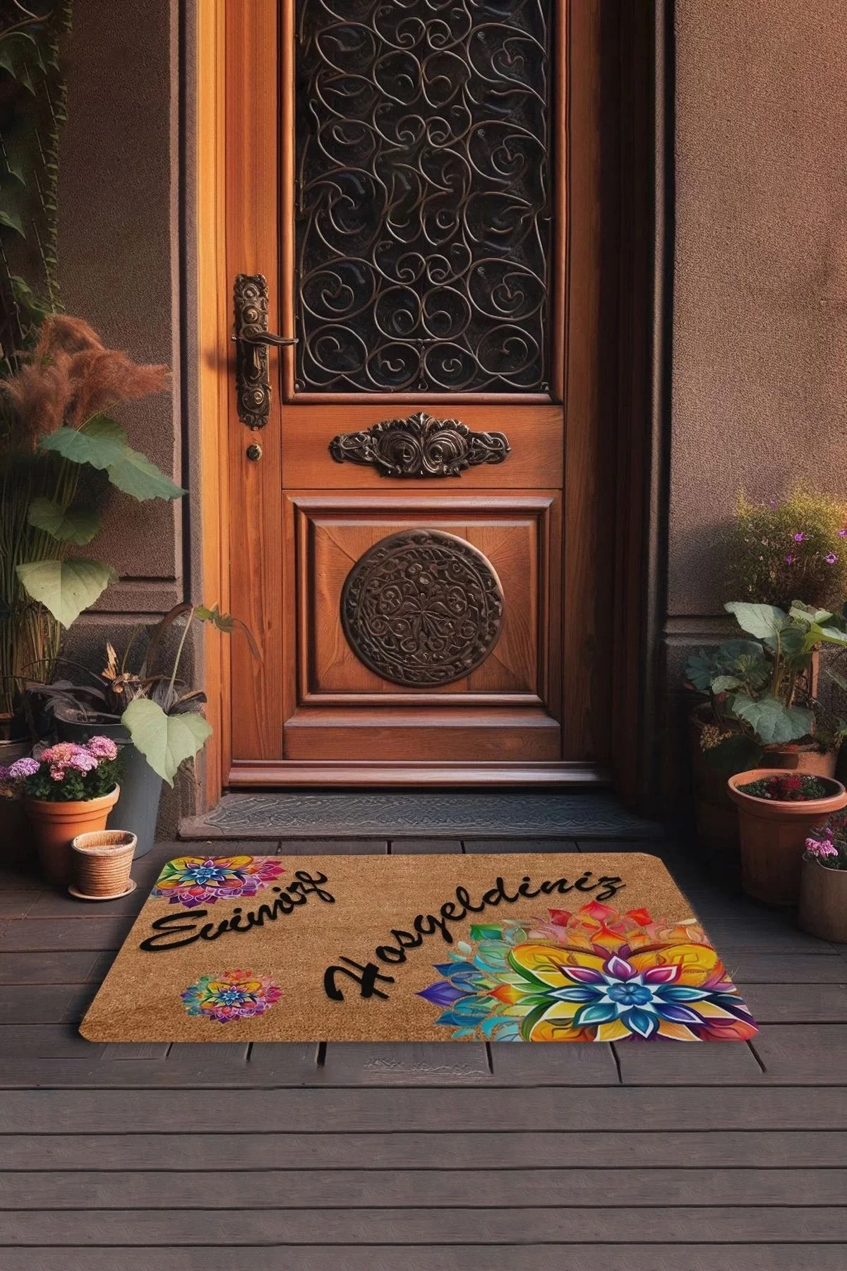 Valerine Life Mandala Turuncu Kırmızı Evimize Hoş Geldiniz Kapı Önü Paspası 45x70cm