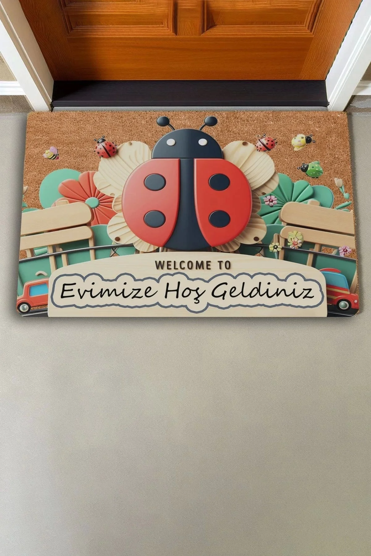 Valerine Life Uğur Böceği ve Kırmızı Vosvos Evimize Hoş Geldiniz Kapı Önü Paspası 45x70cm