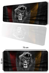 SonicTouch Aslan Kral Temalı Sarı Kırmızı Kaymaz Gaming Oyuncu Masaüstü Dikişsiz Siyah Klavye Mouse Pad 32x70Cm