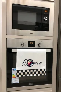 Valerine Life Çilekli Dama Desenli Home Mutfak Kurulama ve Fırın Beyaz El Havlusu %100 Pamuklu 35x50cm