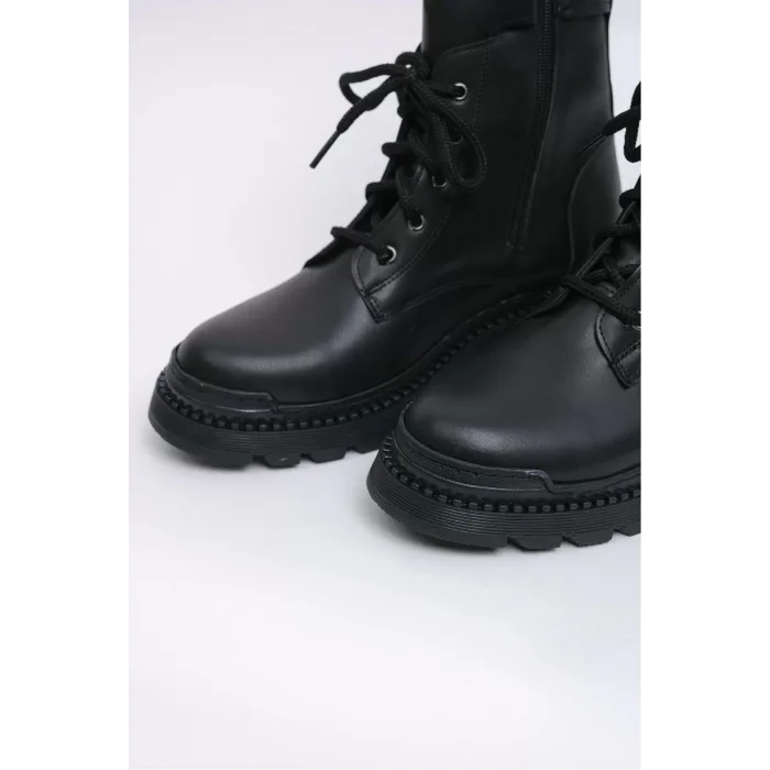 Kelly Bağcıklı Tokalı İçten Fermuarlı Vegan Deri Termal Yarım Bot 45028