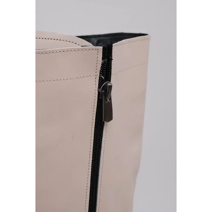 Rosemery Bağcıklı İçten Fermuarlı Vegan Deri Termal Krem Rengi Kauçuk Bot 45024