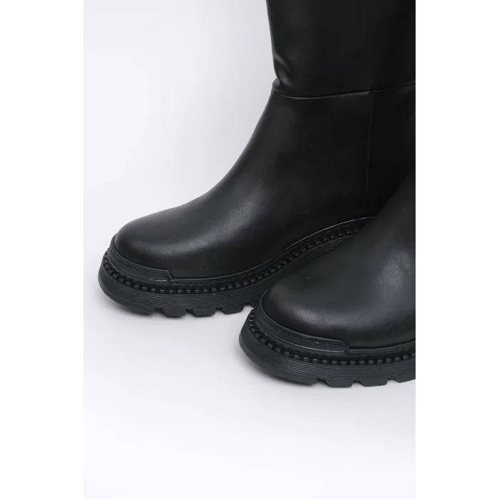 Capri Vegan Deri Termal Kauçuk Siyah Rengi Yarım Bot 45027