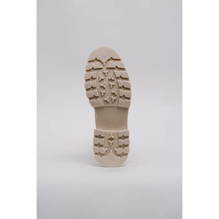 Mery Bağcıklı İçten Fermuarlı Vegan Deri Termal Krem Rengi Kauçuk Bot 45026