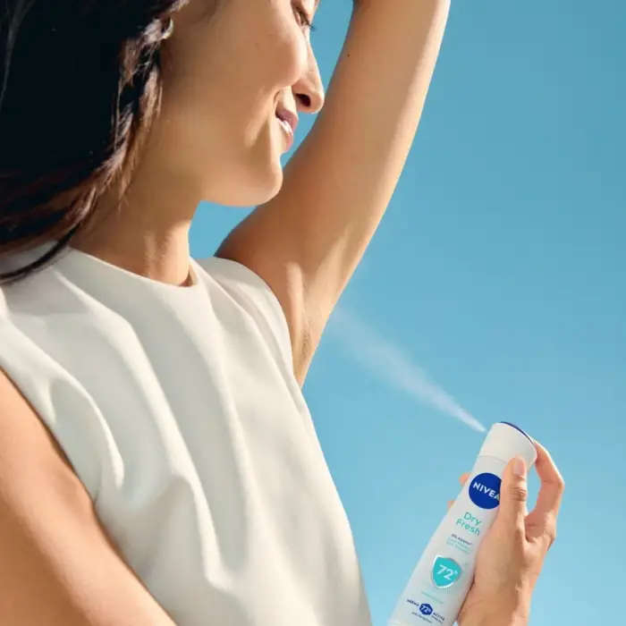 Nivea Kadın Sprey Deodorant Dry Fresh 150 ml