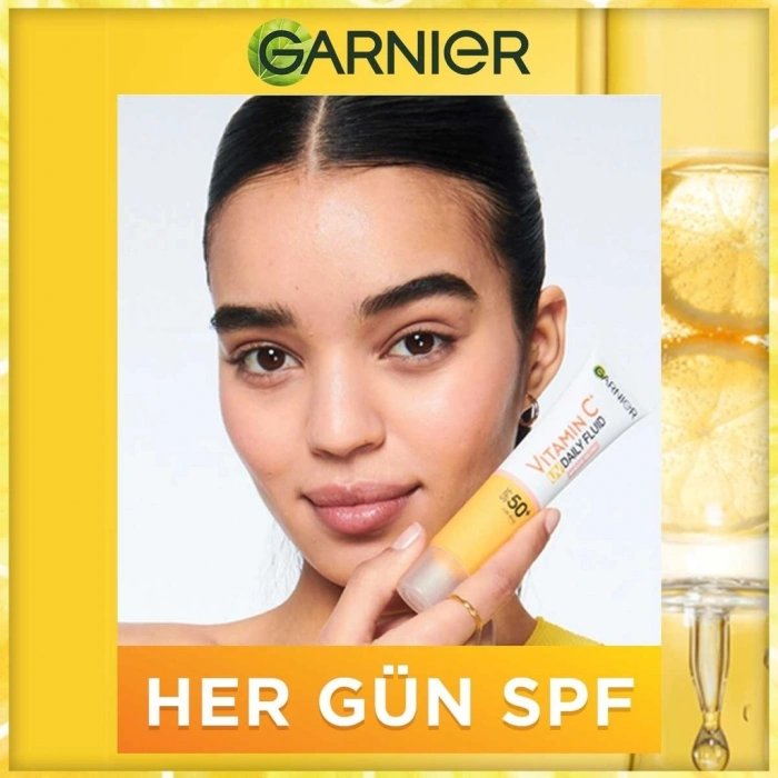 Garnier C Vitamini Parlak Günlük Güneş Koruyucu Fluid SPF50 Görünmez Doku 40 ml