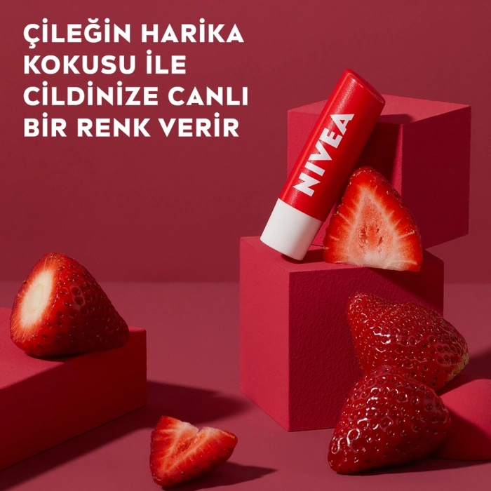 Nivea Çilek Renkli Nemlendirici Dudak Bakım Kremi ve Parlatıcısı 4.8 gr