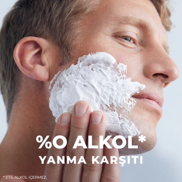 Nivea Men Erkek Hassas Ciltler İçin Koruyucu Tıraş Jeli 200 ml