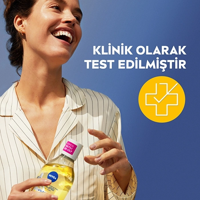 Nivea Serum İçerikli Aydınlatıcı Micellar Makyaj Temizleme Suyu 400 ml