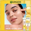 Garnier C Vitamini Parlak Günlük Güneş Koruyucu Fluid SPF50 Işıltılı Doku 40 ml