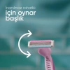 Gillette Venus Renkli 3 Bıçaklı Kullan At Kadın Tıraş Bıçağı 4 + 2 Adet