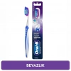 Oral-B Pro-3D White Clinical Beyazlık Diş Fırçası (Orta)