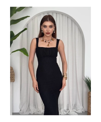 Siyah Dantel İşlemeli Askılı Balık Model Söz Nişan Elbisesi