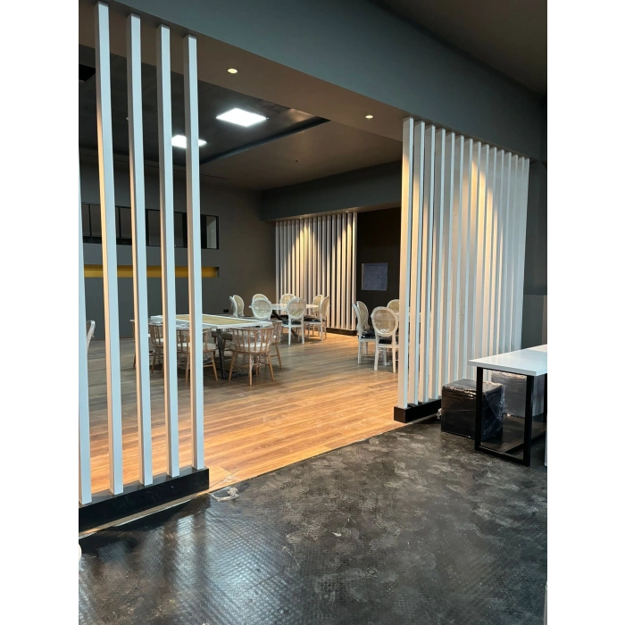 Beyaz 5cm x 8cm x 280cm Seperatör / Bölme