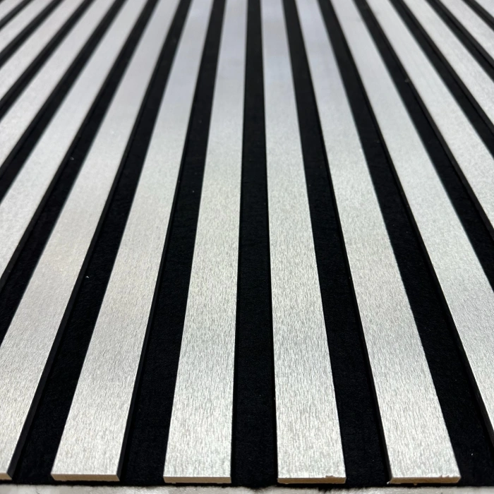 Silver Gümüş Esnek Keçeli Slim Duvar Paneli 60cm