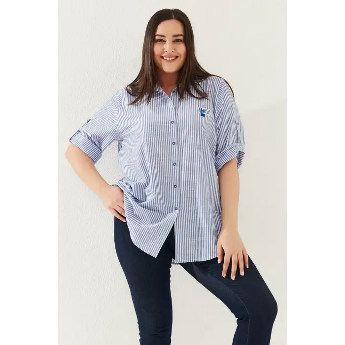 Büyük Beden Kadın Çizgili Gömlek – Rahat Kesim, Şık Tasarım