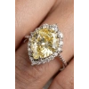 4.42 Ct. Sarı Taşlı Pırlanta Yüzük