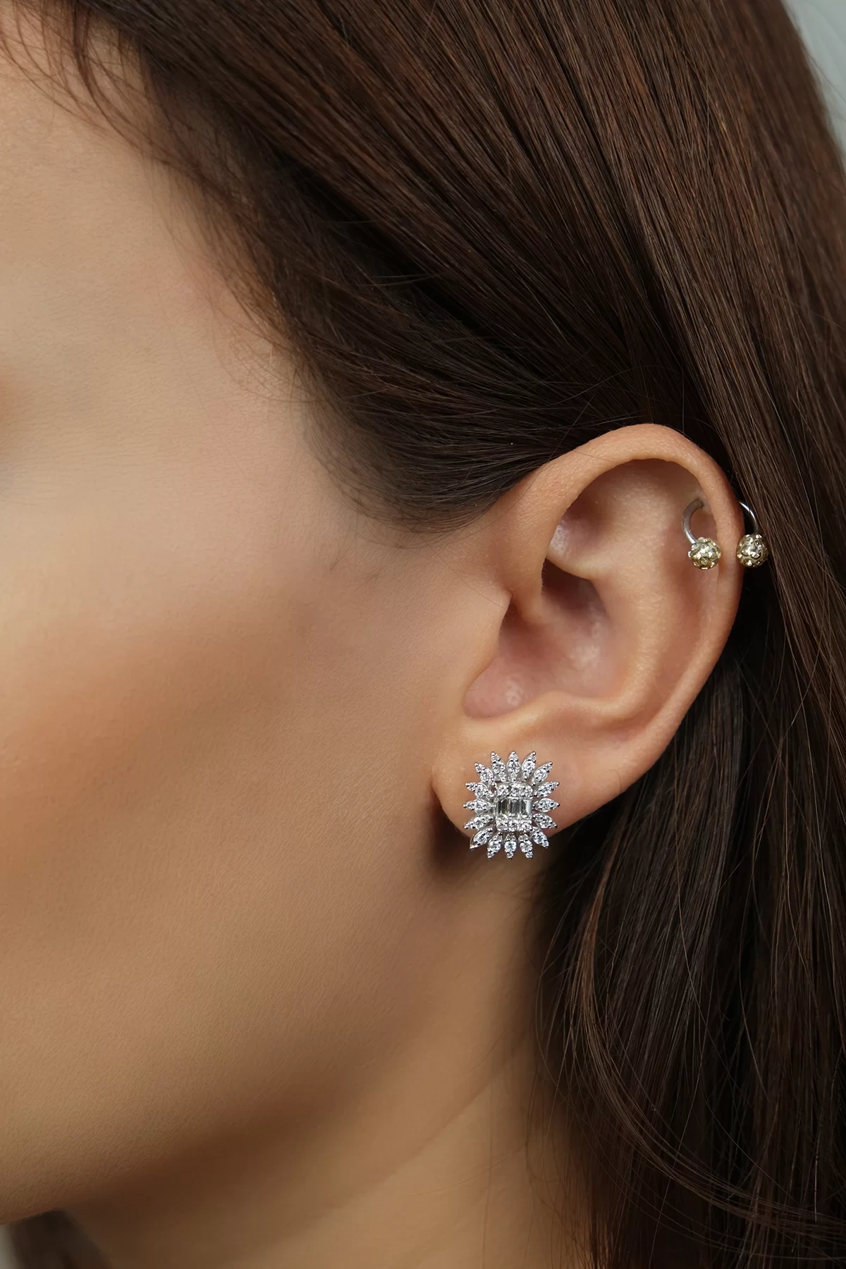 Asil Fantezi Baget Pırlanta Küpe