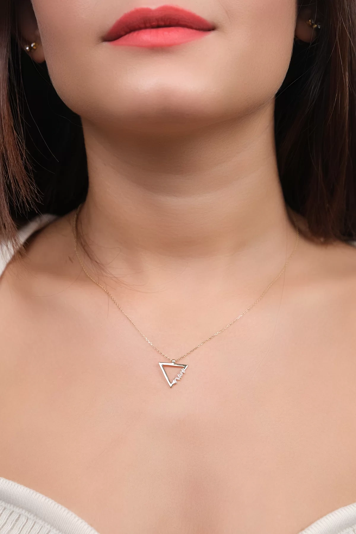 Asil 14 Ayar Taşlı Üçgen Altın Kolye KLY1177